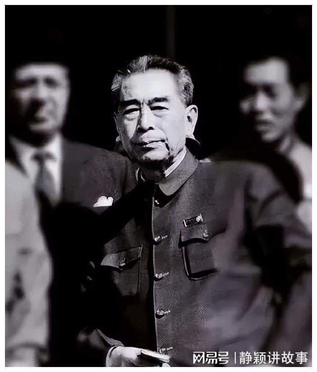 UCHV3234B@UZFPIG2IPOBLH.jpg